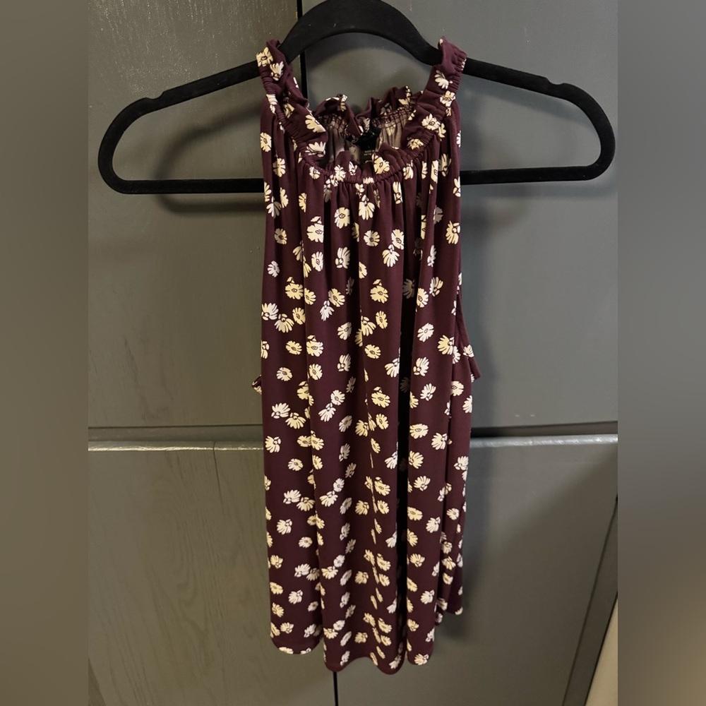 Ann Taylor Factory Large Top with ruffle collar